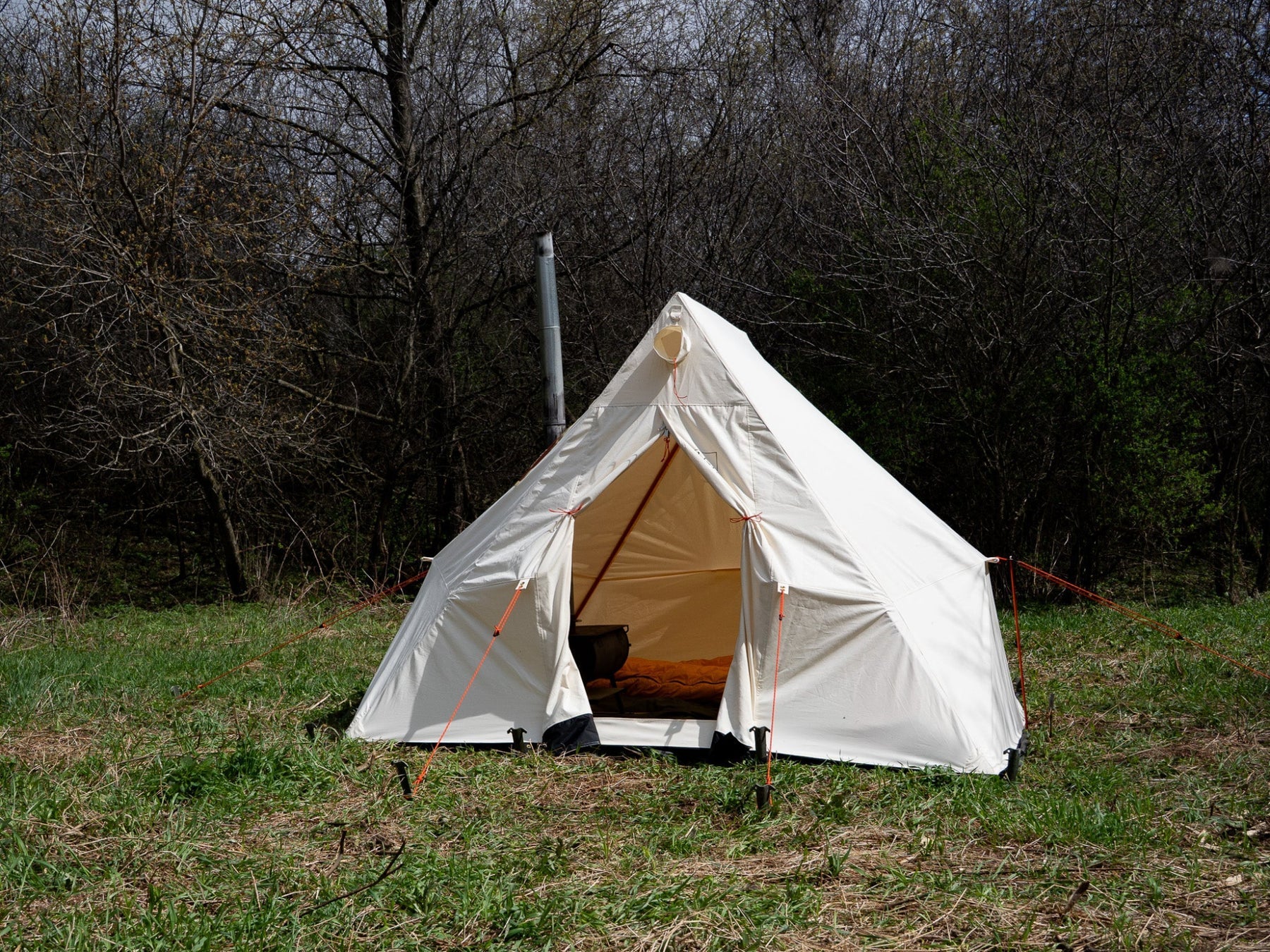Tents & Stoves – Lure of the North Outfitters